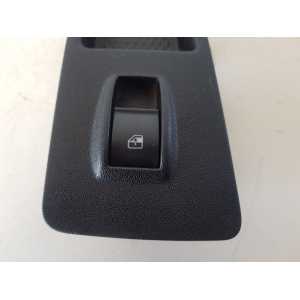 735469706 PULSANTIERA COMANDO ALZAVETRO ANTERIORE DESTRO FIAT GRANDE PUNTO 2009