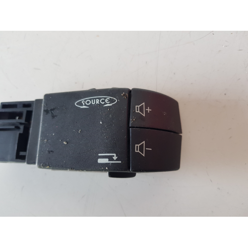 344422010 COMANDO AL VOLANTE MULTIFUNZIONE RENAULT TWINGO 2009 7701049643