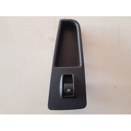 735434459 COMANDO INTERRUTTORE ALZAVTERO ANTERIORE DESTRO FIAT BRAVO 2010