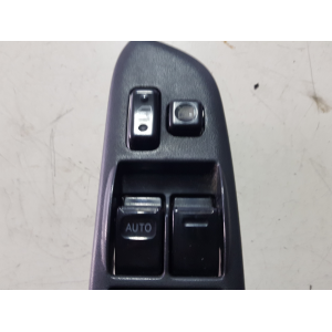 84820-42180 PULSANTIERA COMANDO INTERRUTTORE ALZAVETRO ANTERIORE SINISTRA TOYOTA RAV 4 2004