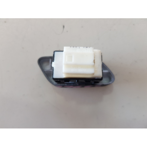 6R1962125A COMANDO INTERRUTTORE CHIUSURA APERTURA INTERNA PORTE VOLKSWAGEN POLO 2014