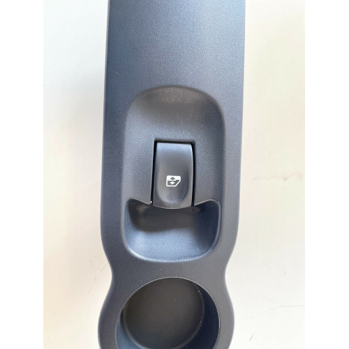 8200278436 PULSANTIERA COMANDO ALZAVETRO ANTERORE DESTRO RENAULT MODUS 2010  