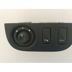 684937116R COMANDO INTERRUTTORE REGOLAZIONE SPECCHI RETROVISORI DACIA SANDERO 2015   684934791R