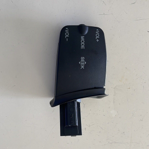 3M5T-14K147-AD COMANDI RADIO AL VOLANTE FORD FOCUS 1.6 D ANNO 2007  