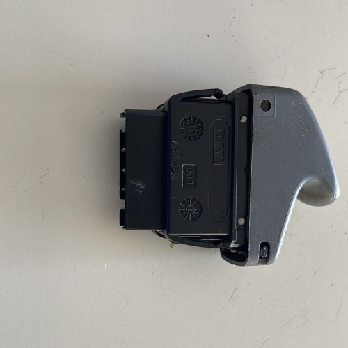 PULSANTE INTERRUTTORE ALZAVETRO ANTERIORE SINISTRO RENAULT TWINGO 2002  