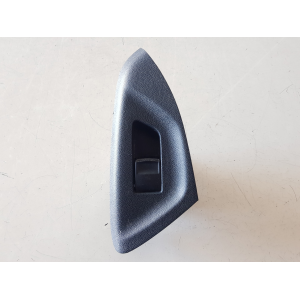 COMANDO INTERRUTTORE ALZAVETRO ANTERIORE DESTRO TOYOTA AYGO 2016  