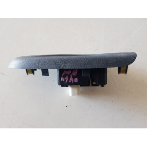 COMANDO INTERRUTTORE ALZAVETRO ANTERIORE DESTRO TOYOTA AYGO 2016  