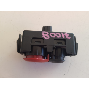 8200214896A COMANDO LUCI DI EMERGENZA E CHIUSURA RENAULT CLIO 1.2 B 55KW 2010  