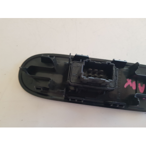 96637534XT PULSANTIERA COMANDO ALZAVETRO ANTERIORE DESTRO CITROEN C3 2011