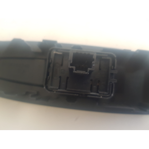809605274R COMANDO INTERRUTTORE ALZAVETRO ANTERIORE DESTRO RENAULT MEGANE IV 2017