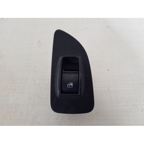 735435120 COMANDO INTERRUTTORE ALZAVETRO POSTERIORE DESTRO FIAT BRAVO 1.9 D 88KW 2008