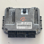 0281011529 8200051608 CENTRALINA MOTORE Nissan Primastar 1.9 dci 74kw 2006