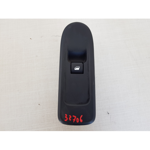 96637534XT PULSANTIERA ANTERIORE DESTRA PASSEGGERO CITROEN C3 2010
