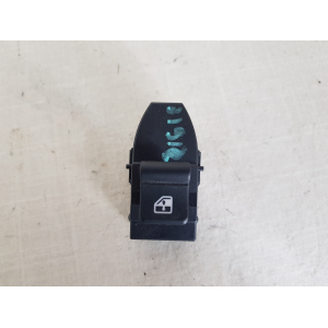 1560944790 COMANDO INTERRUTTORE ALZAVETRO POSTERIORE DESTRO ALFA ROMEO GIULIETTA 1.6 D 88KW 2019