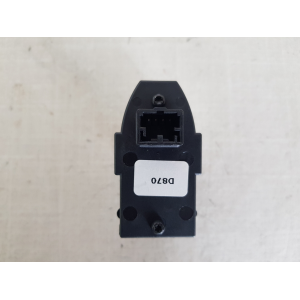 1560944790 COMANDO INTERRUTTORE ALZAVETRO POSTERIORE DESTRO ALFA ROMEO GIULIETTA 1.6 D 88KW 2019