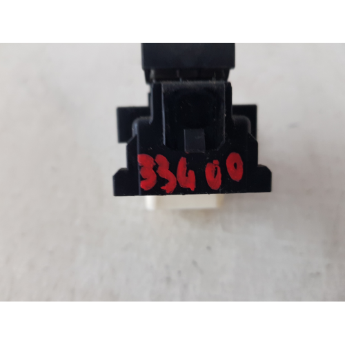 PULSANTE COMANDO ALZAVETRO ANTERIORE DESTRO TOYOTA YARIS 1.4 D 66KW 2006