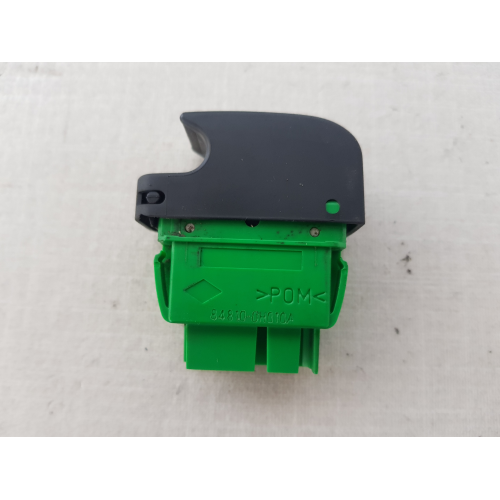 84810-0H010A PULSANTE COMANDO ALZAVETRO ANTERIORE DESTRO CITROEN C1 1.0 B 50KW 2007 