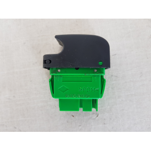 84810-0H010A PULSANTE COMANDO ALZAVETRO ANTERIORE SINISTRO CITROEN C1 1.0 B 50KW 2007