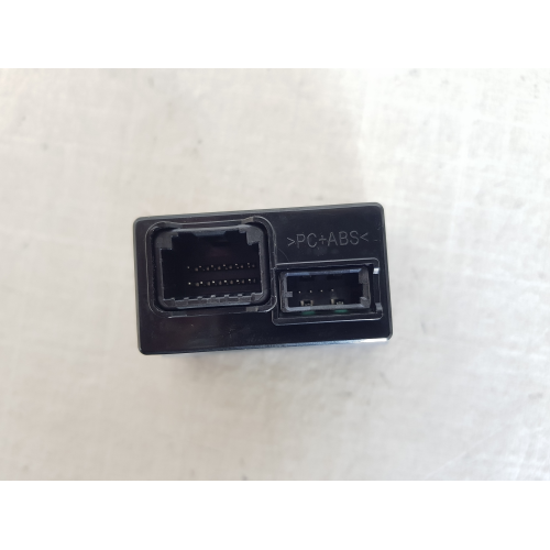 96120-H8100 PRESA ATTACCO USB AUX KIA RIO YB 1.4 crdi 66kw 2017
