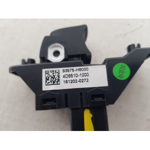 93575-H8000 COMANDO ALZAVETRO ANTERIORE DESTRO KIA RIO 1.4 D 66KW 2017 4D6510-1000 161202-0272