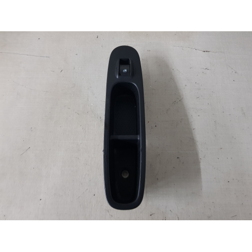 PULSANTIERA COMANDO ALZAVETRO ANTERIORE DESTRA FIAT PUNTO EVO 1.4 B M 57KW 2012