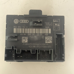 8X0959793B CENTRALINA PORTA ANTERIORE DESTRA AUDI A1 1.6 TDI 77KW 3P 2011
