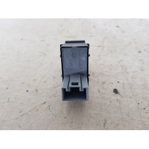 7L69598558 COMANDO INTERRUTTORE ALZAVETRO ANTERIORE DESTRA VOLKSWAGEN PASSAT 1.4 TSI 90KW 2011