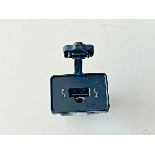 735429751 PRESA USB AUTORADIO FIAT GRANDE PUNTO 2006
