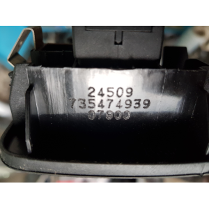 735474939 COMANDO INTERRUTTORE ALZAVETRO ANTERIORE DESTRO LANCIA DELTA 1.6 D 88KW 2009