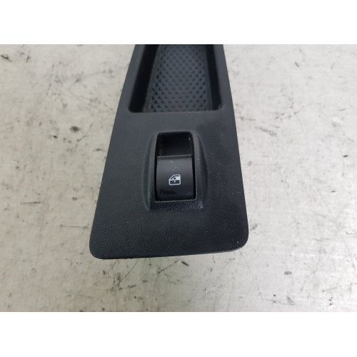 735474939 COMANDO INTERRUTTORE ALZAVETRO ANTERIORE DESTRO LANCIA DELTA 1.6 D 88KW 2009