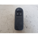 8200356519 PULSANTIERA COMANDO ALZAVETRO ANTERIORE SINISTRA RENAULT CLIO 1.2 B 74KW 2010