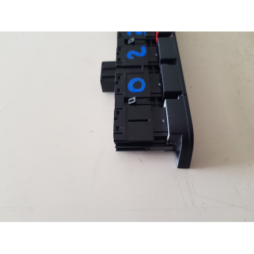 6V0927132A COMANDO INTERRUTTORE MULTIFUNZIONE SKODA FABIA 1.0 B 44KW 2017 CHY 5000km 034985081-02