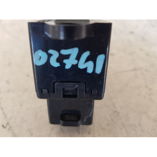 P96269358 COMANDO INTERRUTTORE ALZAVETRO DAEWOO NUBIRA R 1.6 B 76KW 2002