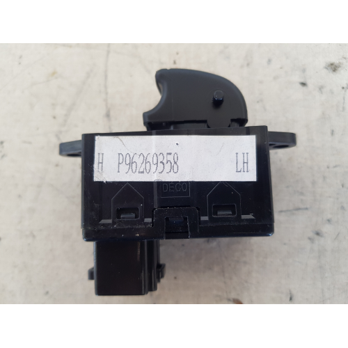 P96269358 COMANDO INTERRUTTORE ALZAVETRO DAEWOO NUBIRA R 1.6 B 76KW 2002