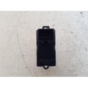 P96269358 COMANDO INTERRUTTORE ALZAVETRO DAEWOO NUBIRA R 1.6 B 76KW 2002