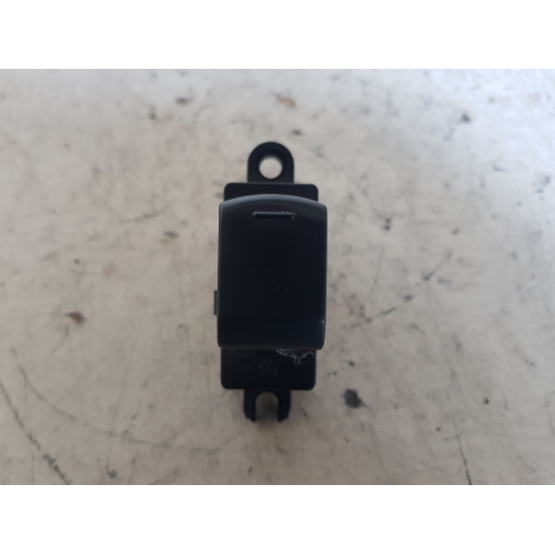 25411ED00B PULSANTE COMANDO ALZAVETRO NISSAN NOTE 1.4 B 65KW 88CV 2013