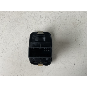 735360607 PULSANTE COMANDO ALZAVETRO ANTERIORE DESTRA LANCIA YPSILON 2007