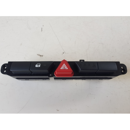 93700-1H000 COMANDO INTERRUTTORE MULTIFUNZIONE KIA CEED1.6 D 84KW 2009 93700-1H010