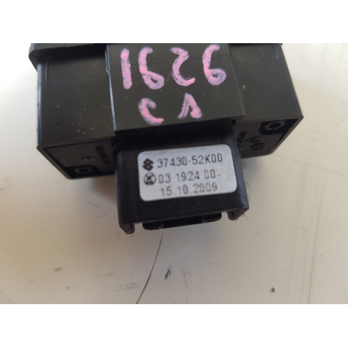 37430-52K00 COMANDO INTERRUTTORE LUCI DI EMEGENZA COMANSUZUKI SPLASH 1.0 B GPL 48KW 2011 