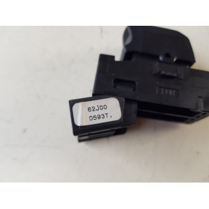 62J00 0593T COMANDO INTERRUTTORE ALZAVETRO SUZUKI SPLASH 1.2 B 63KW 2008