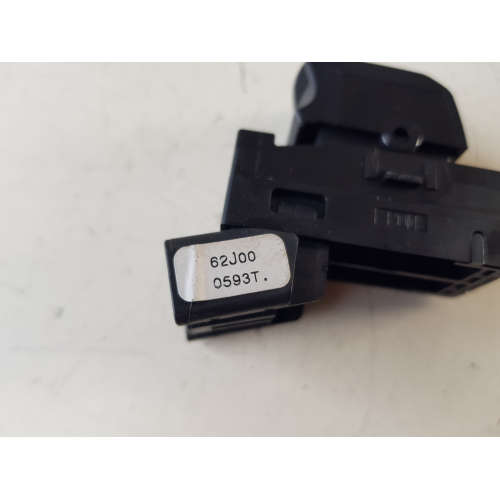 62J00 0593T COMANDO INTERRUTTORE ALZAVETRO SUZUKI SPLASH 1.2 B 63KW 2008