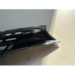 GRIGLIA PARAURTI ANTERIORE RENAULT CAPTUR 0.9 B 66KW 2014