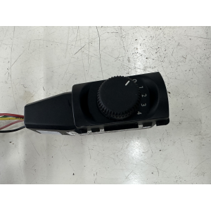 96846886XT INTERRUTTORE COMANDO SEDILE RISCALDATO PEUGEOT 5008 1.6 D 84KW 2014
