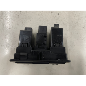 93700-1J750 COMANDO INTERRUTTORE REGOLAZIONE LUCI E FARI HYUNDAI I20 1.2 G 63KW 5M 5P (2013) G4LA