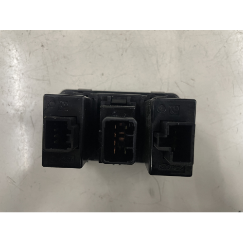 93700-1J750 COMANDO INTERRUTTORE REGOLAZIONE LUCI E FARI HYUNDAI I20 1.2 G 63KW 5M 5P (2013) G4LA