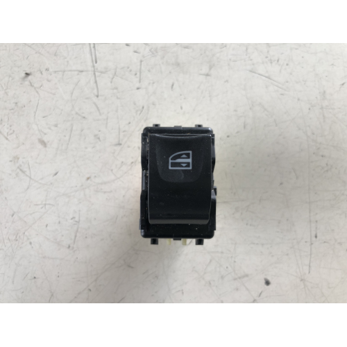 25421861R PULSANTE COMANDO ALZAVETRO RENAULT CLIO 1.5 D DCI 55KW 2017 