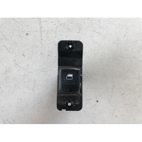 93590-H8000 PULSANTE COMANDO ALZAVETRO KIA RIO 2017