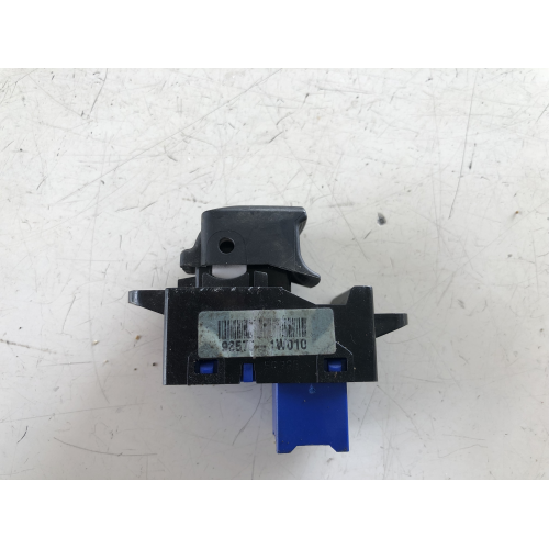 93570-1W010 PULSANTE COMANDO ALZAVETRO KIA RIO 2017