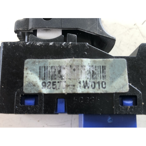 93570-1W010 PULSANTE COMANDO ALZAVETRO KIA RIO 2017