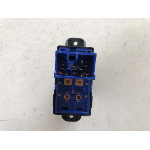 93570-1W010 PULSANTE COMANDO ALZAVETRO KIA RIO 2017